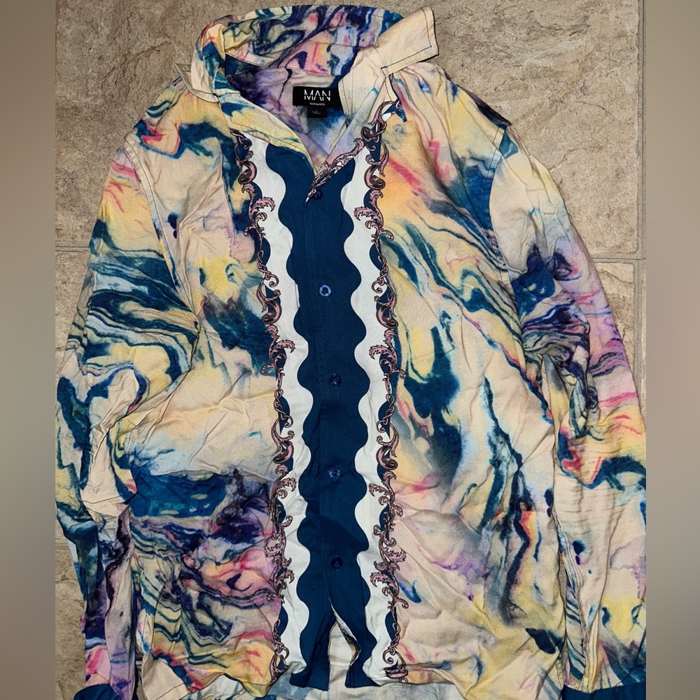 Unique Mens Button Up (MEGA MARKDOWN 🎫)